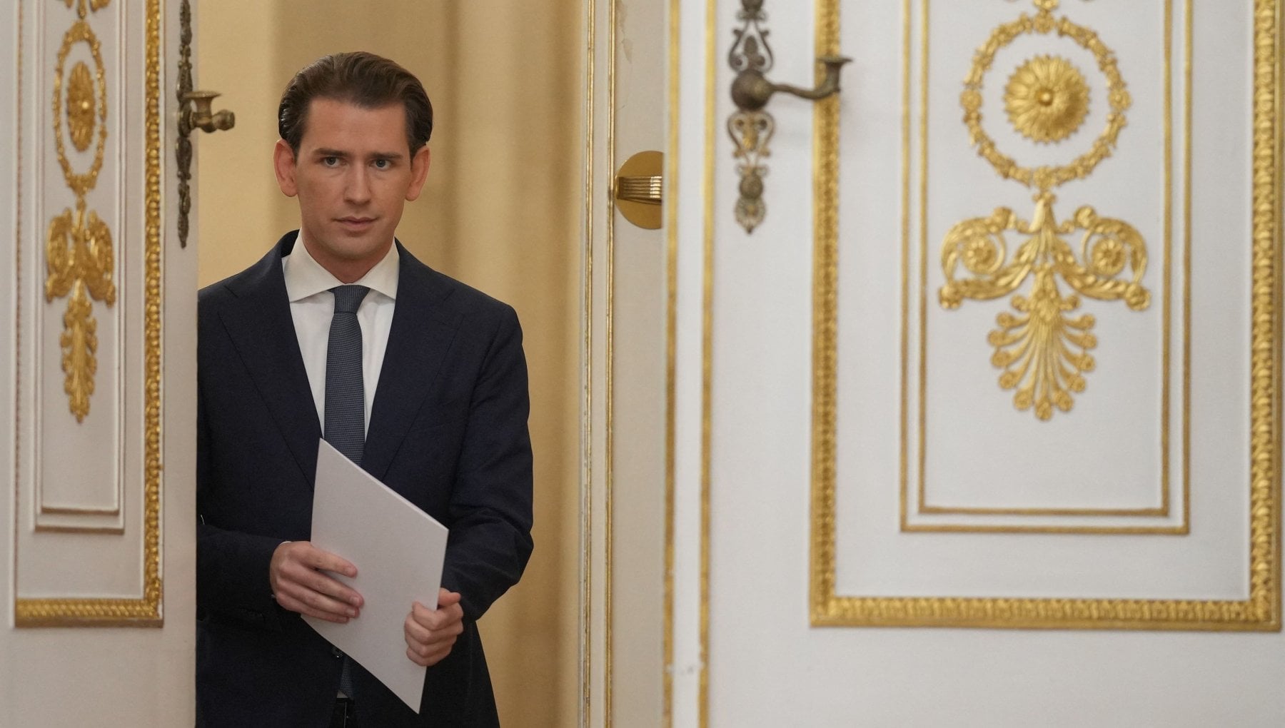Canto del cigno per il “Wunderkind” Kurz, l’ex cancelliere austriaco lascia la politica a soli 35 anni