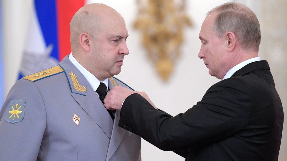 Chi è Sergey Surovkn, il “generale Armageddon” scelto da Putin per accelerare la guerra in Ucraina