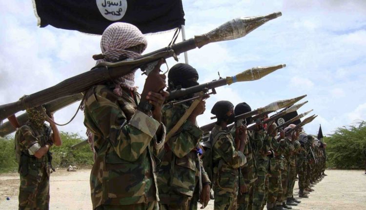 Nigeria, l’Iswap prova a liberare 1.700 jihadisti da una base militare. Ma l’esercito respinge l’attacco