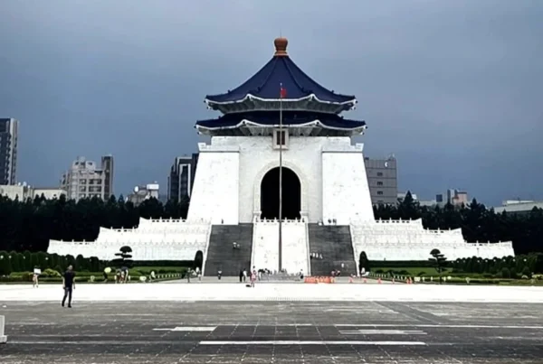 Il monumento commemorativo a Chiang Kai-shek, fondatore del Kuonmintang.